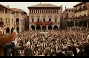 XXX बाकुआ मानव एक संकेत हिंदी में सेक्सी मूवी और लचीला बास दिखाता है